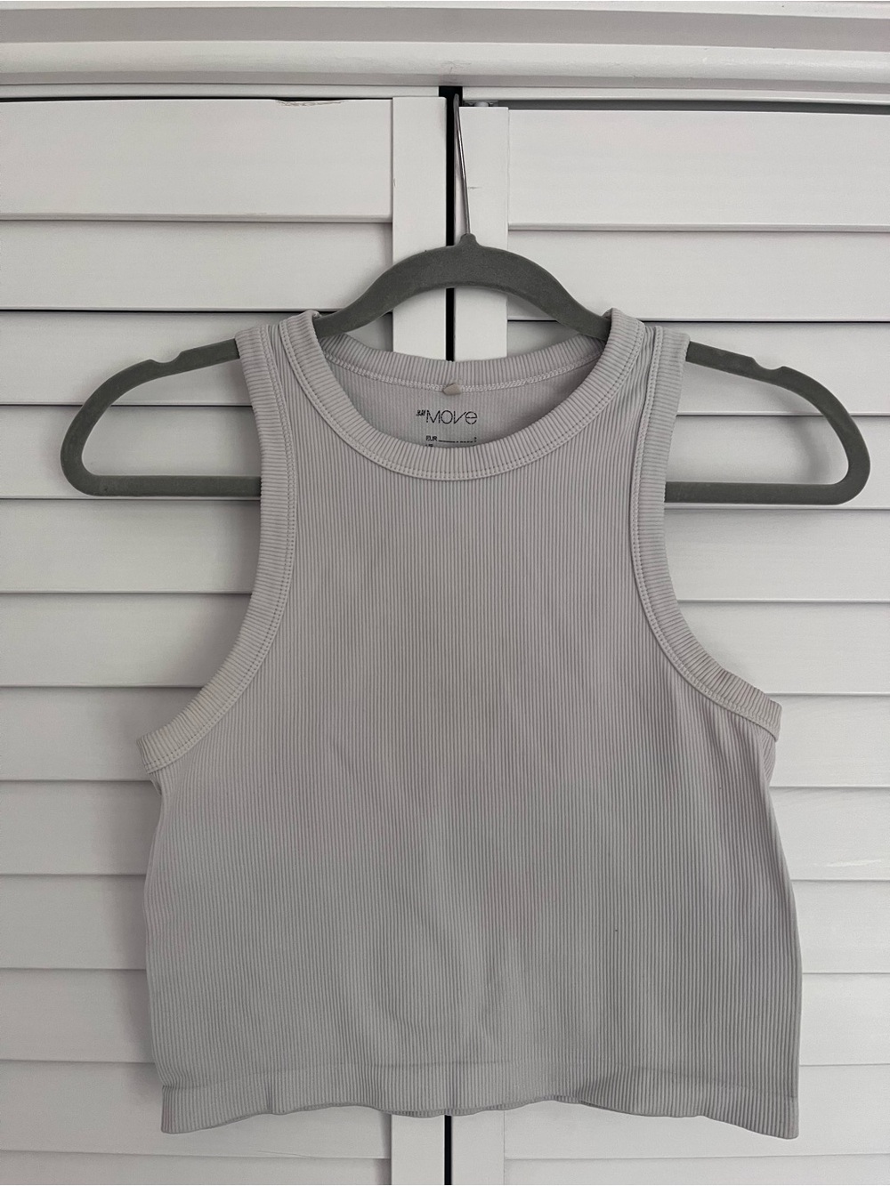 H&M Light Gray Ribbed Crop Tank - Sleeveless